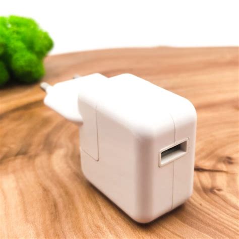 Оригинальный блок питания Apple iPad 12W, цена, купить в Украине ...