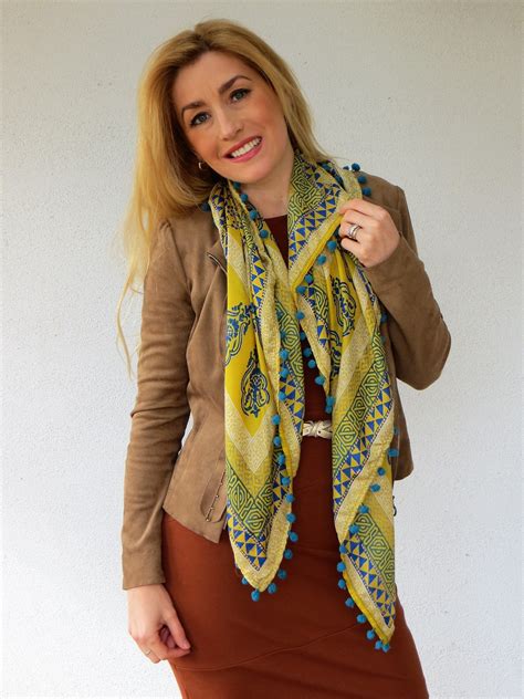 Pictures of Alexandra Silk