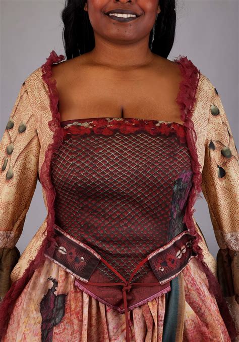 Women's Plus Size Deluxe Disney Pirates of the Caribbean Tia Dalma