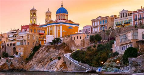 The beautiful little-known island paradise which looks straight out of ...