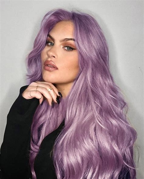 bold celebrities will adopt lilac hair this winter 13