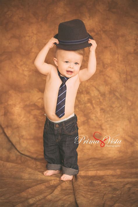 Photography 1 Year Old Baby Boy Photoshoot Ideas - Baby Viewer