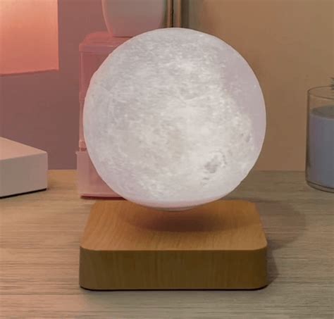 The Levitating Moon™ Lamp - 5.5 inch / 14 cm diameter
