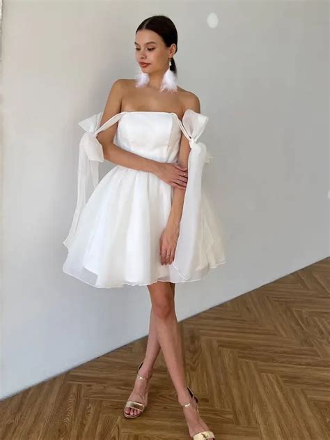 Платья на выпускной напрокат или купить. 👗 Платья в аренду и напрокат ...