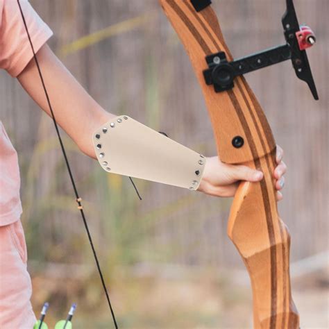 UNOMOR 1 Pair of Forearm Guards Leather Arm Protector Protect from Bow