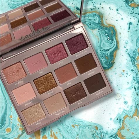 Палетка теней Tarte Tartelette Juicy Amazonian Clay Eyeshadow Palette ...