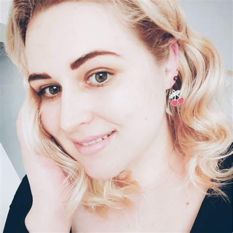 Ksenia Ivanova - Team Manager - Webhelp | LinkedIn