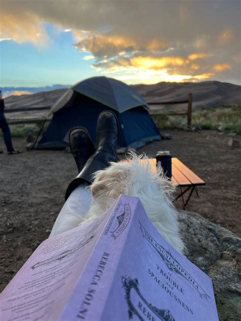 On the road with Mona Wales - Mommy Issues with Mona Wales