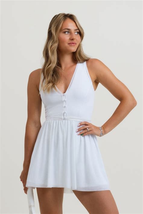 Cosmo Real Bride: Marta Kostyuk on her tennis-ready wedding dress