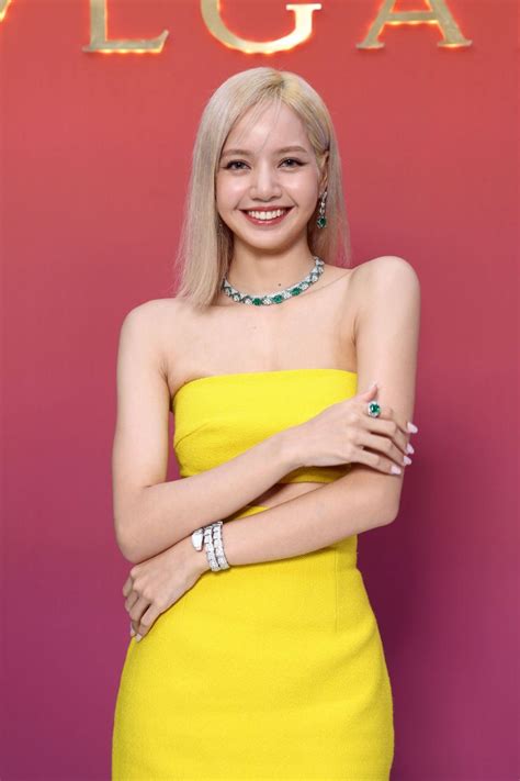 Lalisa Manobal : r/gentlemanboners