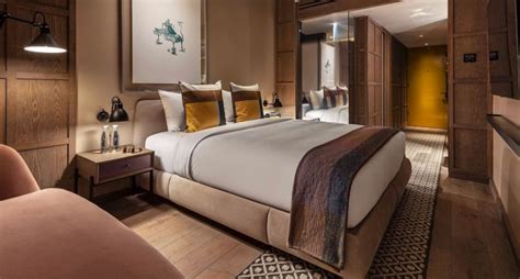 Review: The Londoner Hotel in Leicester Square - PureWow