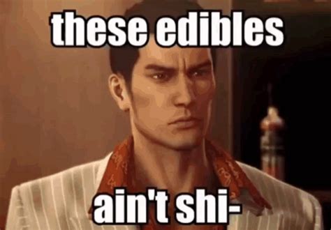 Yakuza Y0 GIF - Yakuza Y0 Kiryu - Discover & Share GIFs