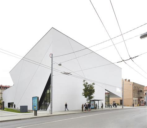 Gallery of MO Museum of Modern Art / Studio Libeskind - 30