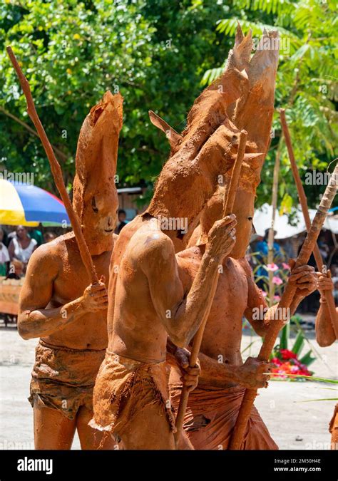 Custom dance at Owaraha, or Santa Ana, Solomon Islands Stock Photo - Alamy