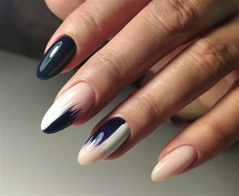 Pin de Катя Рогальська en Маникюр