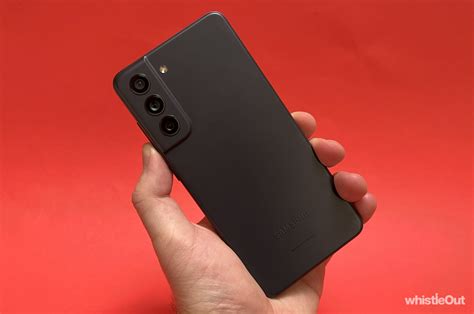 Samsung Galaxy S21 FE Review: Right phone, wrong time | WhistleOut