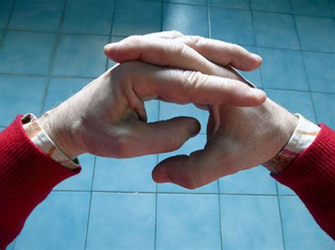 meme  je pouvais  tourner les pouces le club de mediapart