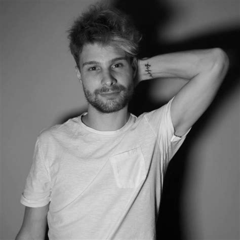 Robert Cristian releases a music video for his “Someone New” single