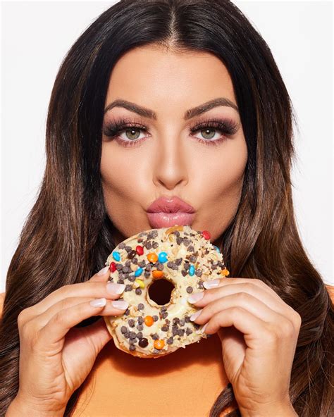 Mandy Rose : WomenOfWrestlingPlot