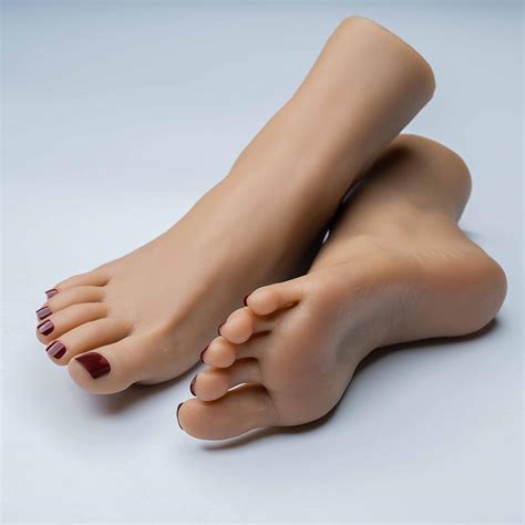 Amazon.com: Sumumtor Silicone Feet Soft Lifesize Female Mannequin Feet