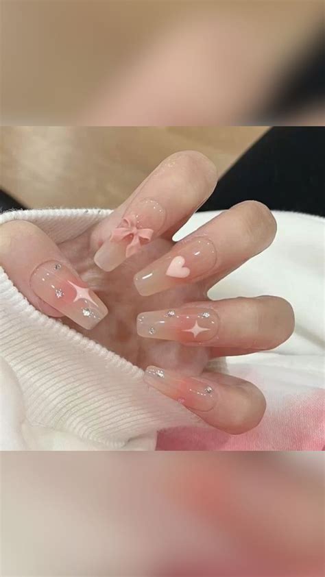 Pin de Riki en Ваши пины | Manicura de uñas, Manicura, Diseños para uñas