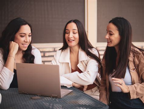 tips  navigating trending content