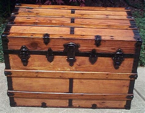 Antique Trunks For Sale | Paul Smith