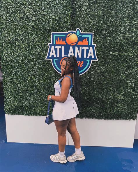 Chanel Banks - Chanel Banks added a new photo.