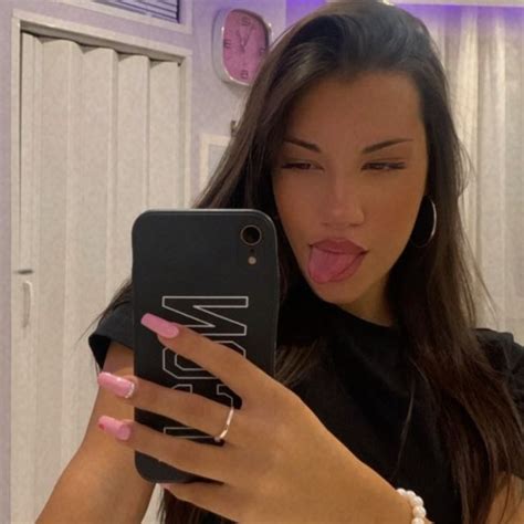 nikky💋 (@nicolee_toce) • Threads, Say more