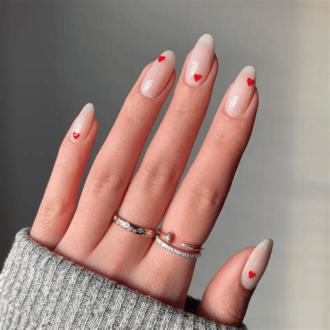 neutral nail ideas 1