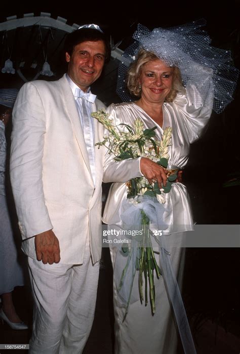 Actress Renee Taylor and Joseph Bologna wedding | Actresses, Celebrity
