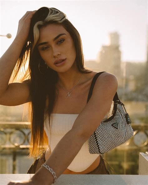 McKinley Richardson | golden hour bby | Instagram