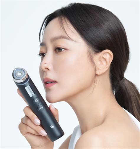 MEDICUBE Age-R Booster Pro | MYKSTYLE UK – mykstyle