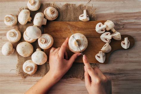Edible Mushrooms: Nutrition, Benefits, & Risks | Food Revolution Network
