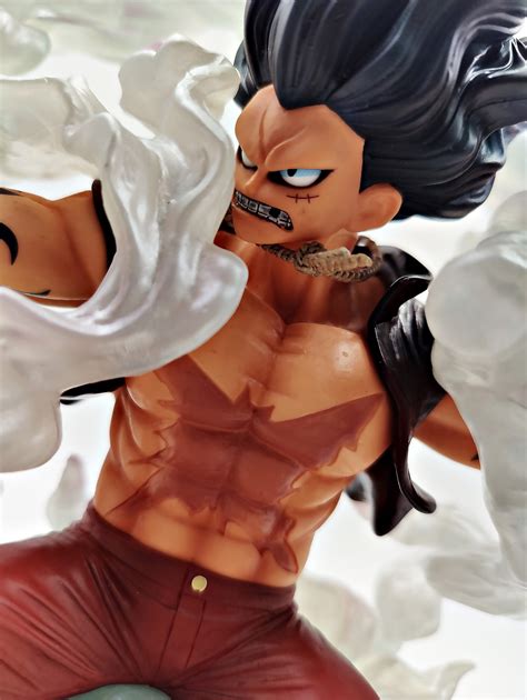 Luffy Snakeman (Whole Cake Island) Action Statue - Fanboys Collectors