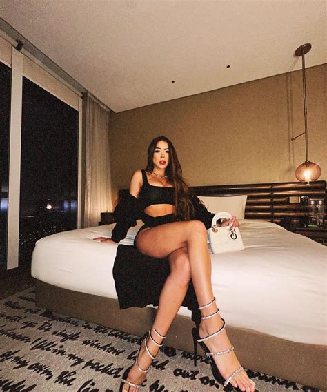 ℳ𝒾𝒸𝒽𝑒𝓁𝓁𝑒 ℒ𝒶𝓃𝒹𝑜 | Photo dump of my night out at CÉ LA VI 🇦🇪 | Instagram