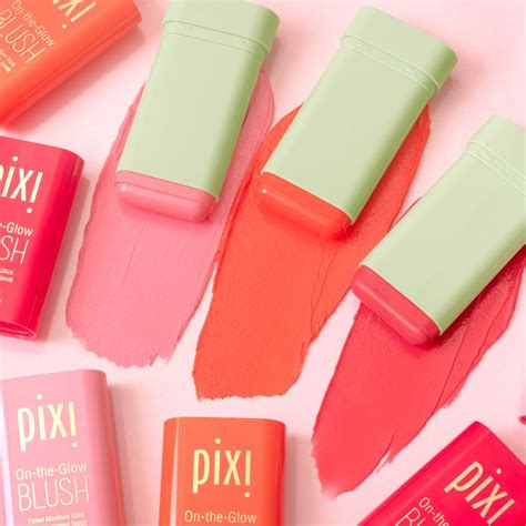 On the Glow Blush PIXI BEAUTY | Make Import