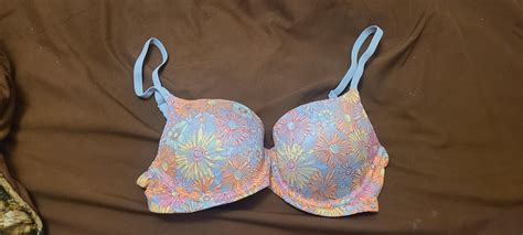 My sister's bra : r/CumOnBras