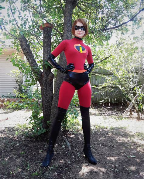 75 best Elastigirl Cosplay images on Pholder | Cosplaygirls, Cosplayers