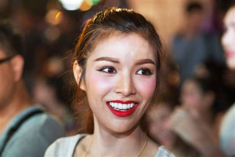 ladyboys  thailand   recognize