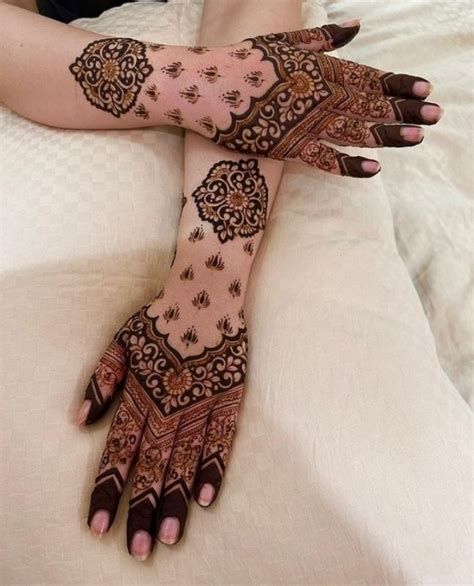top  bridal mehndi latest designs   brides