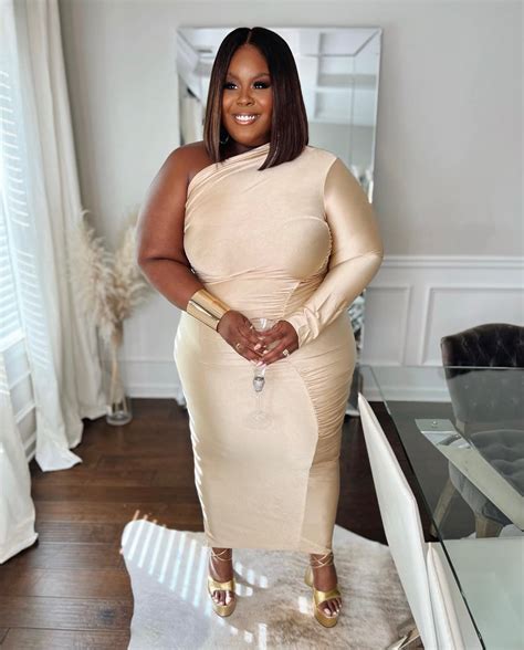 Raven Goodwin's feet