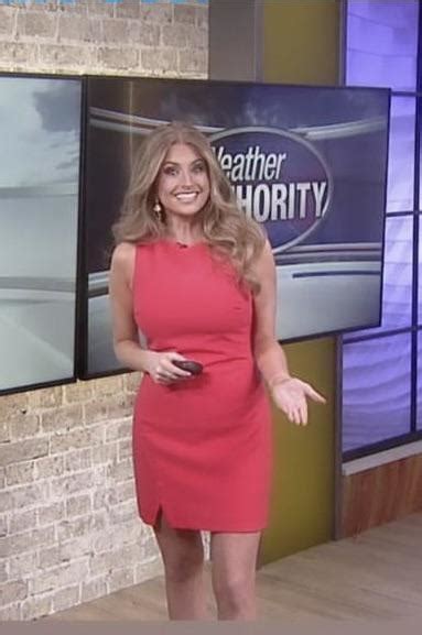 Stephanie Mead FOX 2 Detroit : r/hot_reporters