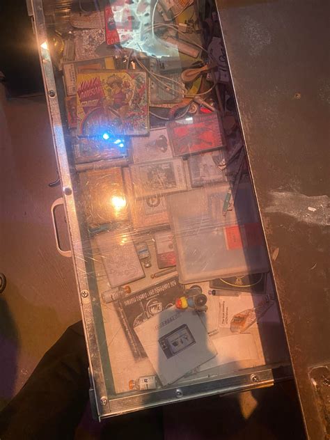 Part of the Meow Wolf exhibit has insulin vials in it 🥹 : r/diabetes