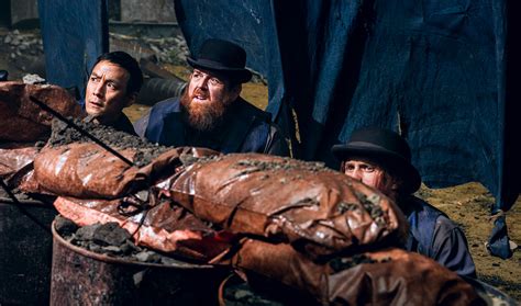 Sneak Peek of Into the Badlands Episode 3 -- Sunny and Bajie Infiltrate ...