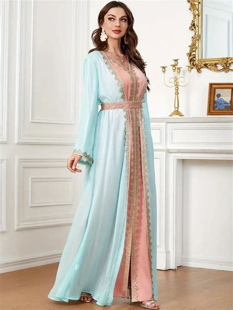 This dress is so fabulous in 2024 | Dress, Long sleeve lace, Clothes ...