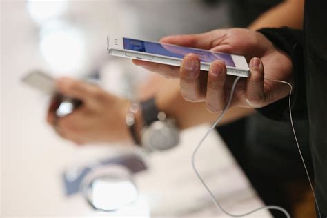 iPhone 6S Sales Prospects Iffy With Only Minor Upgrades: Has Smartphone