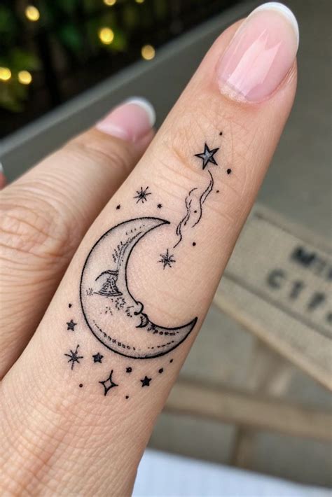 Discover 700 Small Feminine Tattoos and tattoos ideas | body art ...