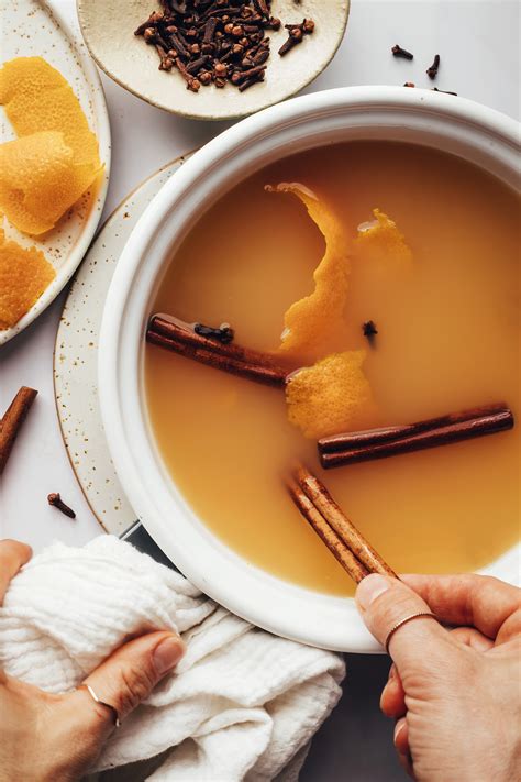 Hot Spiced Apple Cider (No Added Sugar) - Minimalist Baker Recipes