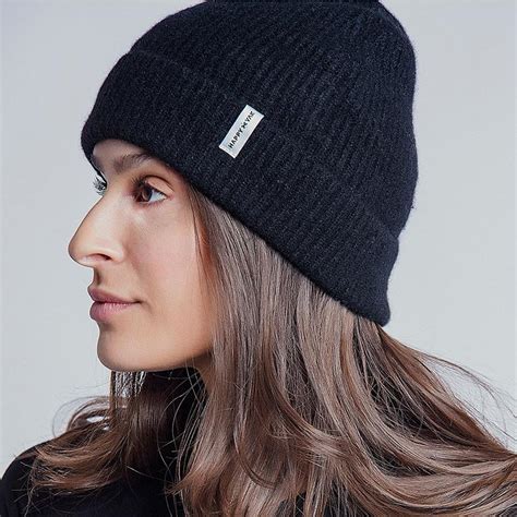 The Mongolian Yak Cashmere Hat - Hammacher Schlemmer